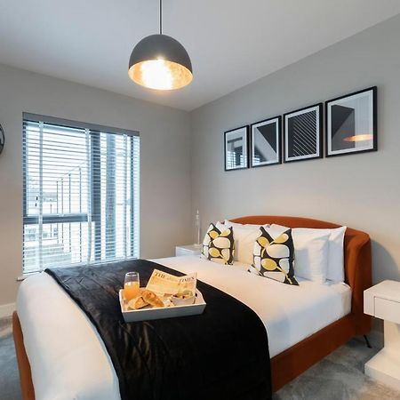 Elliot Oliver - Chic 2 Bedroom Town Centre Apartment Cheltenham Exterior photo